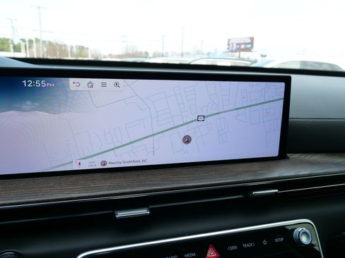 Used 2025 Genesis GV80 3.5T Advanced image 26