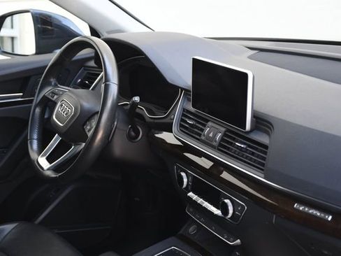Used 2019 Audi Q5 2.0T Premium Plus w/ Premium Plus Package AWD/4WD image 28