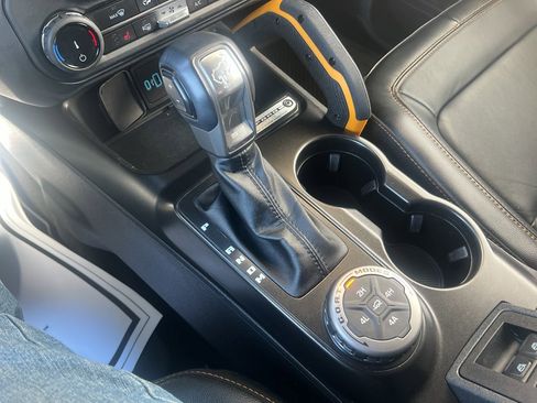 Used 2022 Ford Bronco Badlands image 22