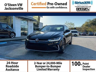 Certified 2025 Volkswagen Jetta SE w/ Sunroof Package