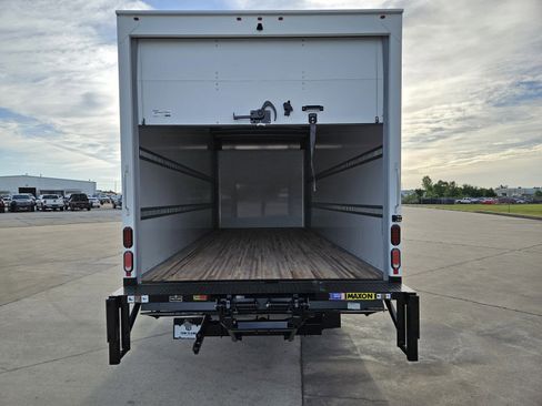 New 2026 Isuzu NPR RWD image 22