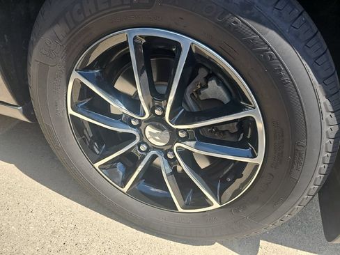 Used 2016 Dodge Grand Caravan R/T w/ Mopar Premium Addition Group FWD image 7