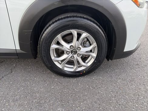 Used 2019 MAZDA CX-3 Sport w/ Sport I-ACTIVSENSE Package image 9