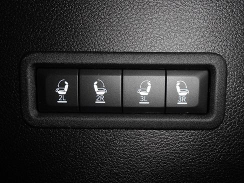 New 2026 Jeep Grand Wagoneer 4WD image 25