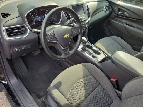 Certified 2024 Chevrolet Equinox LT AWD/4WD image 17