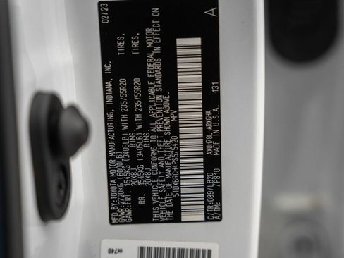 Used 2023 Toyota Highlander Limited image 42