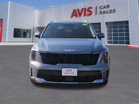 Used 2024 Kia Sorento S image 10