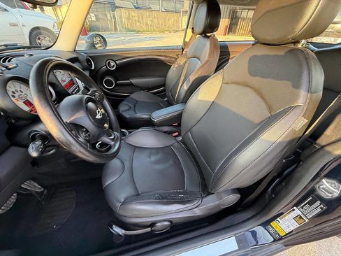 Used 2013 MINI Cooper S image 30