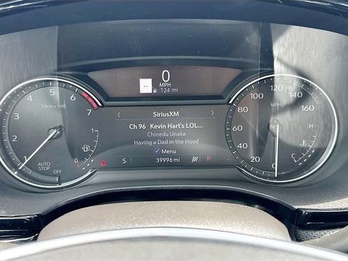 Used 2024 Cadillac XT5 Premium Luxury FWD image 13