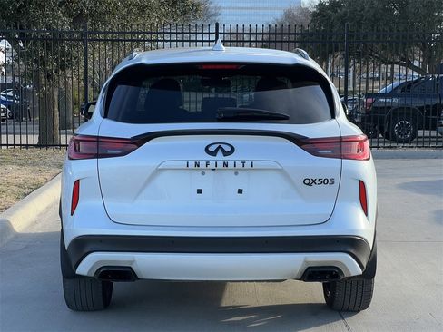 Used 2023 INFINITI QX50 Sport w/ Cargo Package image 5