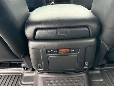 Used 2020 Nissan Armada SL w/ Premium Package RWD image 34