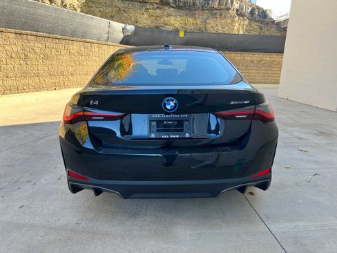 Used 2025 BMW i4 xDrive40i w/ M Sport Package image 4
