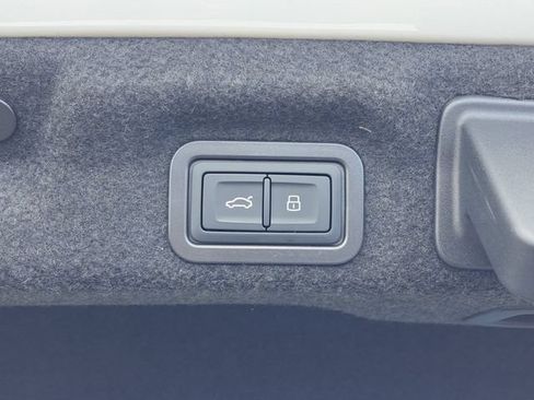 New 2026 Audi A6 Premium Plus AWD/4WD image 25