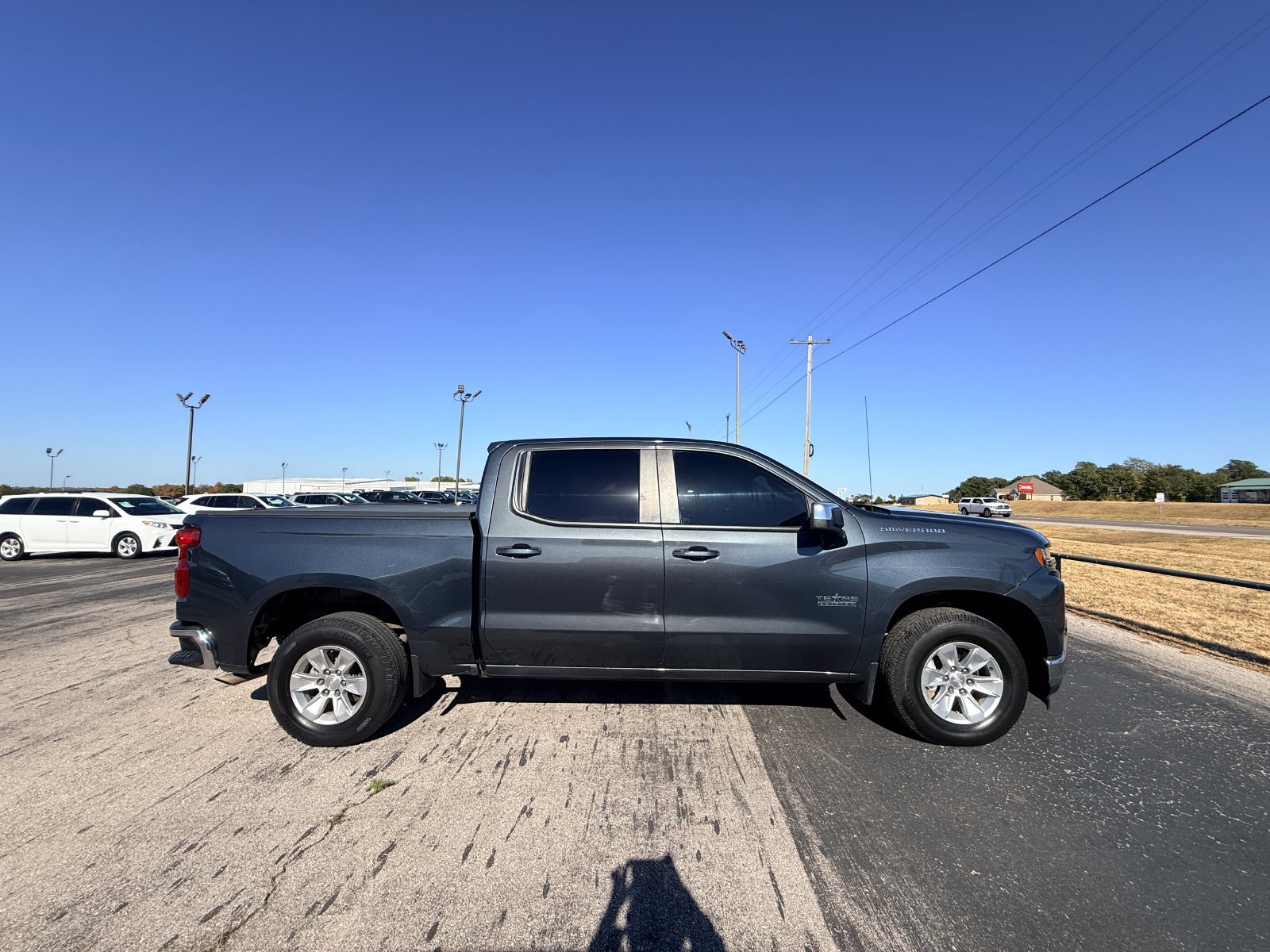 Used 2021 Chevrolet Silverado 1500 LT RWD image 6