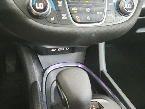 Used 2024 Chevrolet Malibu LT image 26