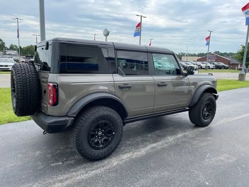 Used 2025 Ford Bronco Badlands AWD/4WD image 7