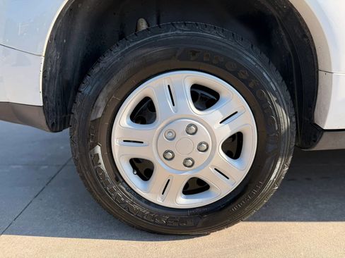 Used 2006 Saturn Vue 2WD w/ Leather Appointments Pkg image 17