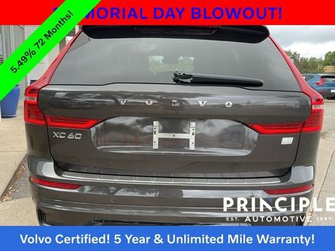 Certified 2024 Volvo XC60 T8 Plus w/ Protection Package Premier AWD/4WD image 12