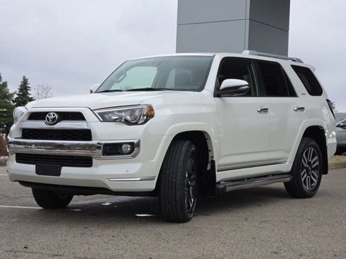 Used 2018 Toyota 4Runner Limited image 21