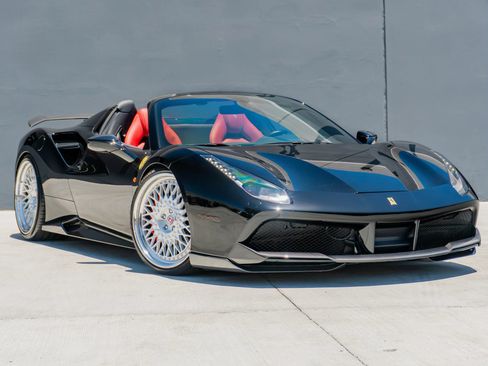 Used 2018 Ferrari 488 Spider RWD image 6