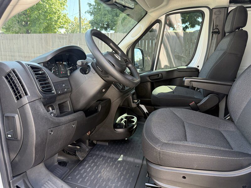 Used 2023 RAM ProMaster 1500 w/ Driver Convenience Group FWD image 17