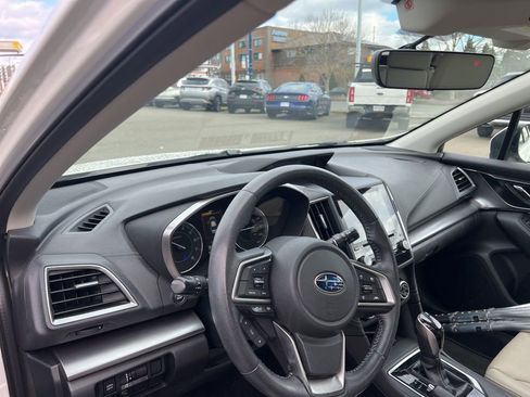 Used 2017 Subaru Impreza 2.0i Limited w/ Moonroof/BSD & Rcta/Eyesight image 7