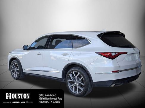 Used 2023 Acura MDX FWD w/ Technology Package image 3