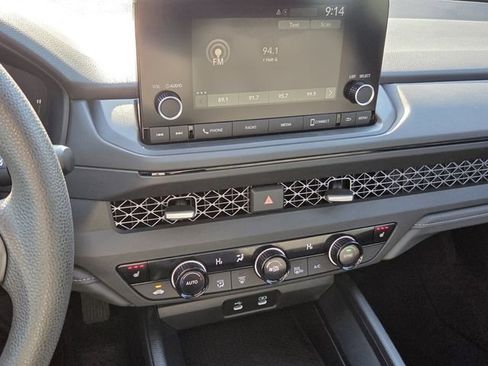 Used 2023 Honda Accord EX image 16