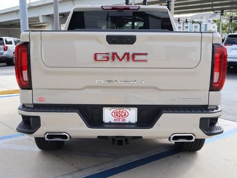 New 2026 GMC Sierra 1500 Denali w/ Denali Reserve Package AWD/4WD image 6