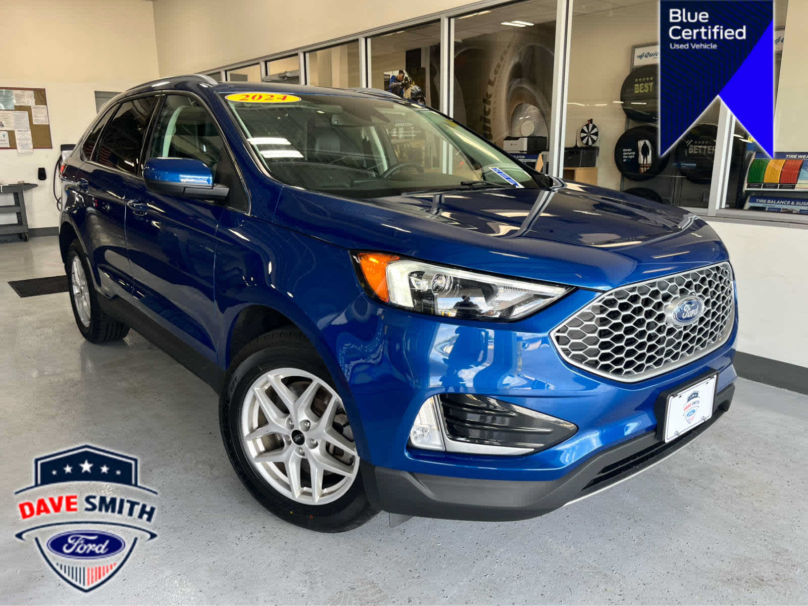 Certified 2024 Ford Edge SEL w/ Convenience Package AWD/4WD image 2