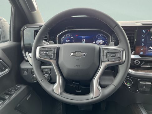 New 2026 Chevrolet Silverado 1500 RST w/ Redline Edition AWD/4WD image 23