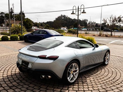 Certified 2023 Ferrari Roma RWD image 2