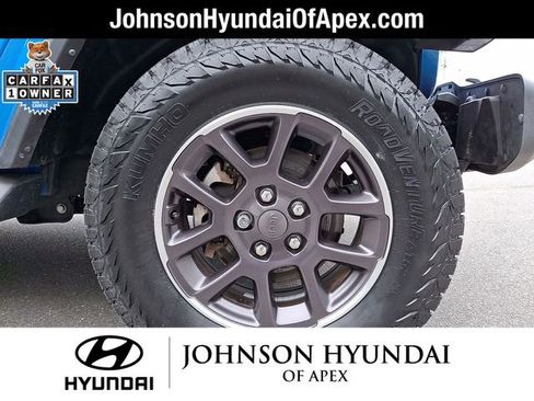 Used 2021 Jeep Gladiator Overland w/ Cold Weather Group AWD/4WD image 30