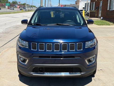 Used 2021 Jeep Compass Limited AWD/4WD image 2