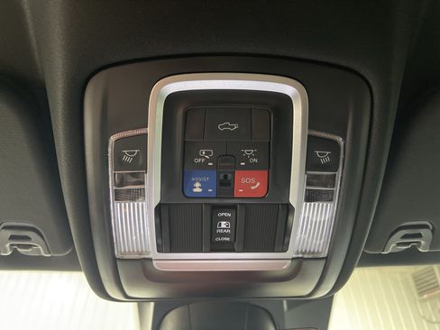 Used 2023 RAM 1500 Limited AWD/4WD image 21