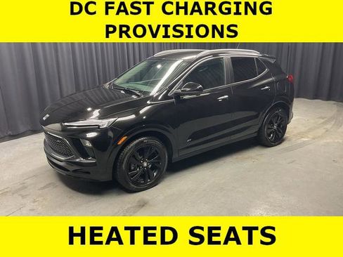 Used 2025 Buick Encore GX Sport Touring image 1