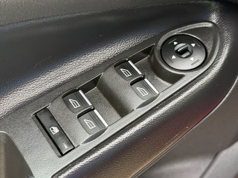 Used 2017 Ford Escape Titanium w/ Equipment Group 301A AWD/4WD image 24