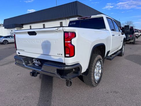 Used 2024 Chevrolet Silverado 2500 LTZ w/ LTZ Plus Package image 7