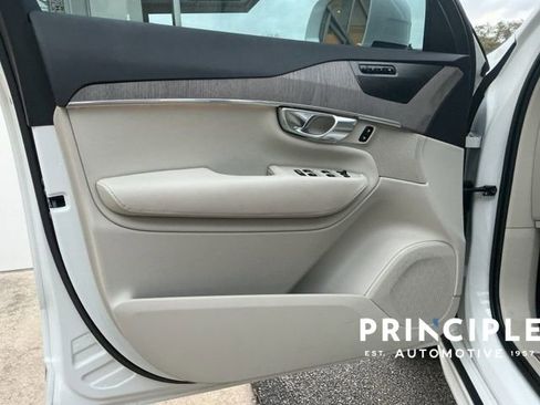 Certified 2023 Volvo XC90 B5 Plus w/ Protection Package Premier AWD/4WD image 24