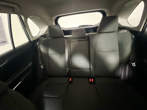 Used 2022 Toyota RAV4 LE FWD image 32