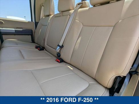 Used 2016 Ford F250 Lariat w/ Lariat Ultimate Package AWD/4WD image 21