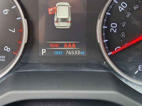 Used 2019 Toyota RAV4 LE w/ Carpet Mat Package image 25