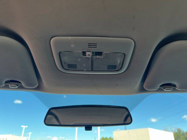 Used 2016 Toyota Corolla LE FWD image 25