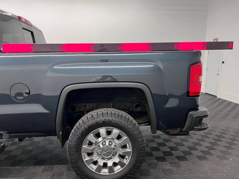 Used 2018 GMC Sierra 2500 Denali w/ Duramax Plus Package AWD/4WD image 25