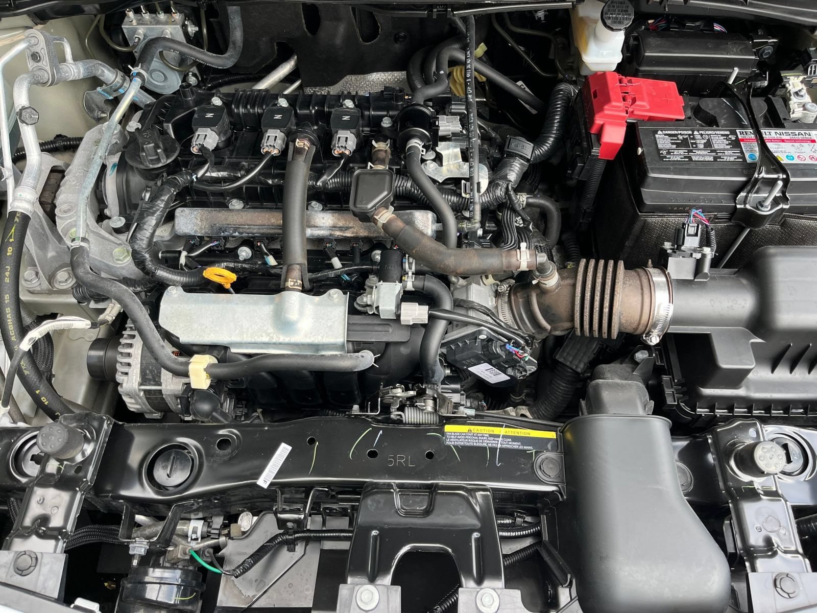 Used 2025 Nissan Versa SV FWD image 29
