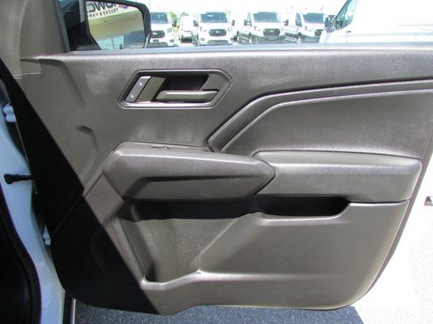 Used 2023 Chevrolet Colorado W/T w/ Advanced Trailering Package AWD/4WD image 18