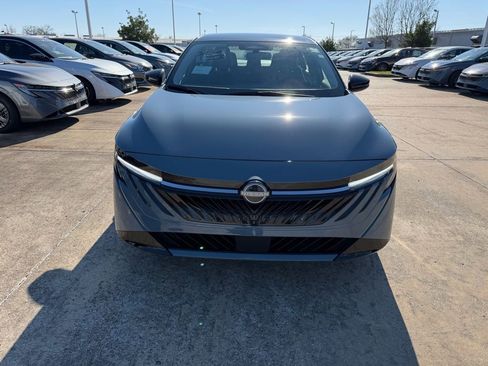 New 2026 Nissan Sentra SV FWD image 8