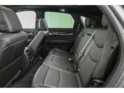 Used 2022 Cadillac XT5 Premium Luxury image 26