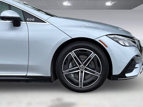 Used 2023 Mercedes-Benz EQE 350+ 4MATIC Sedan image 36