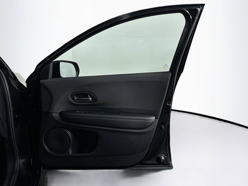 Used 2022 Honda HR-V Sport image 30